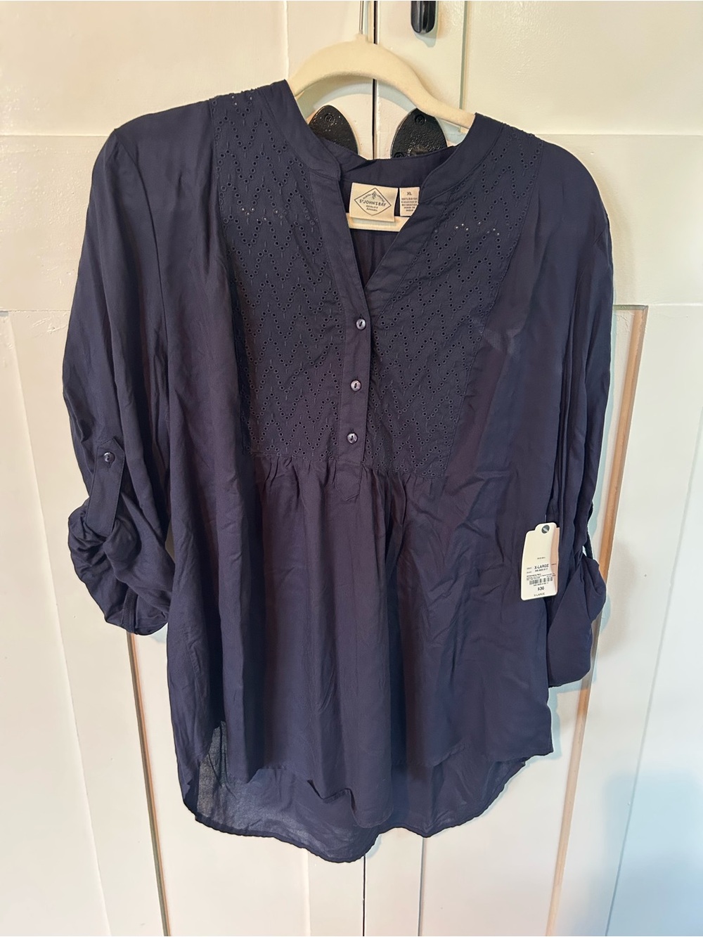 NWT St. John's Bay Navy Eyelet Tunic Blouse Women's Size XL